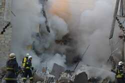 Последствия ракетного удара жилого дома в Одессе (фото, видео)