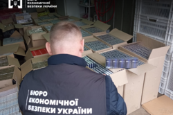 В Одессе БЭБ разоблачило масштабную схему торговли контрафактными сигаретами