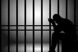 Подростка, подозреваемого в убийстве 14-летней девочки, отправили в СИЗО