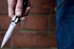 В Одесской области патрульные задержали мужчину, который угрожал прохожим