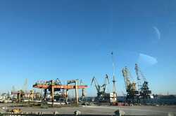 Обыски в порту Черноморска: из Украины пытались вывести зерна на 7 млн долларов (ФОТО)