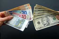 Купити долар та євро в Одесі: де найвигідніший курс