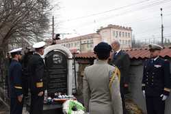 В Одессе открыли мемориал французским летчикам