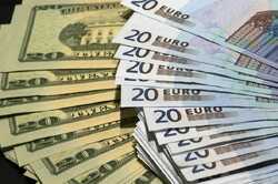 Долар та євро падають в ціні: який курс валют в Одесі сьогодні
