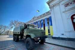 Одеська бригада ТрО отримала багатоцільовий автомобіль 