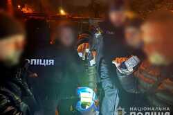 2000 доларів за закриття справи: в Одесі поліцейські викрили на корупції адвоката
