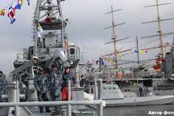 В ряды ВМС Украины приняли два катера, подаренные США