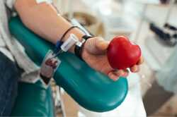 Допоможи врятувати життя: одеситів запрошують здати кров 