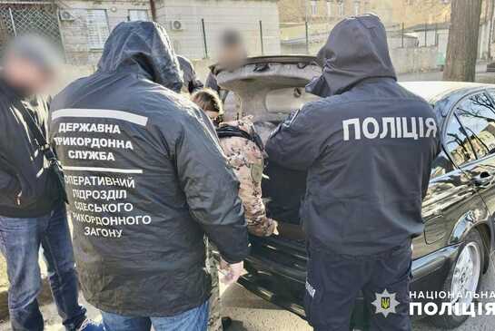 В Одесі чоловік торгував бойовими припасами та вибухівкою: подробиці затримання